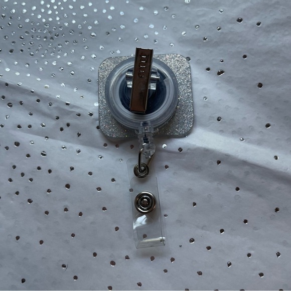 Badge Reel I Love Tiny Humans - Alligator Clip - Picture 3 of 3